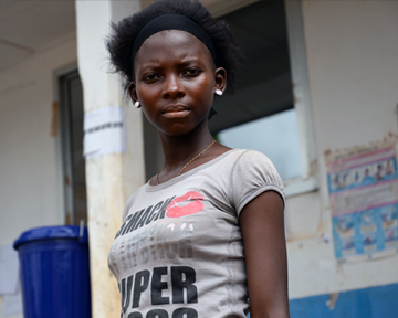 Prayers_Sierra_Leone_Haja_360x288.jpg